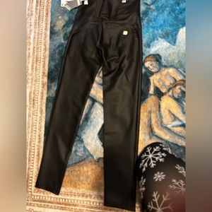 Freddy WR.UP Faux leather leggings. Size medium. New with Tags.